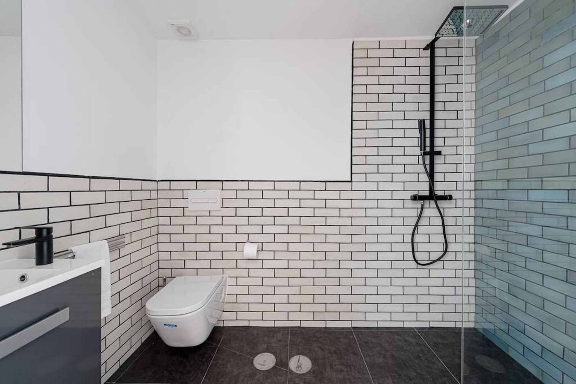 Lovely 2-Bed Flat In Tetuan By Sharingco. มาดริด ภายนอก รูปภาพ